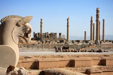 5 Günlük İran Turu: Tahran – İsfahan – Şiraz